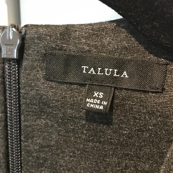 Aritzia Talula Crop Grey Top - Picture 3 of 6